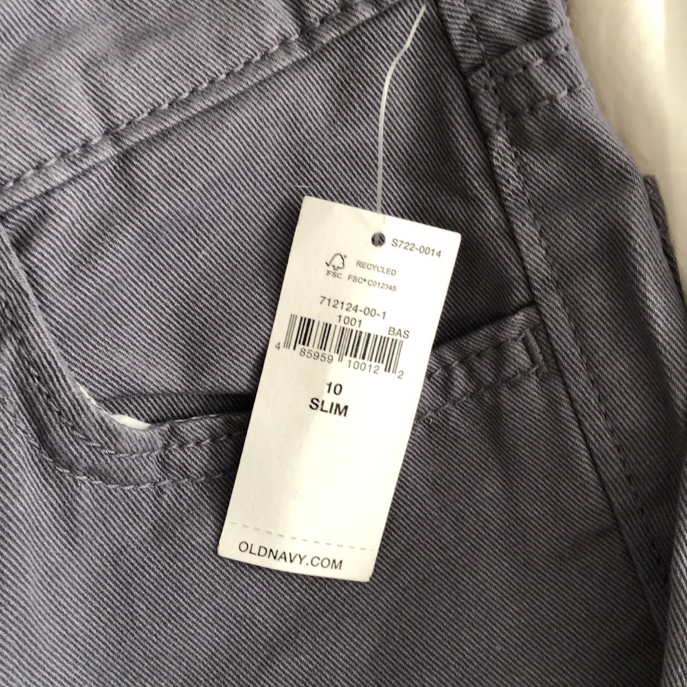 Old navy boy’s skinny slim jeans!